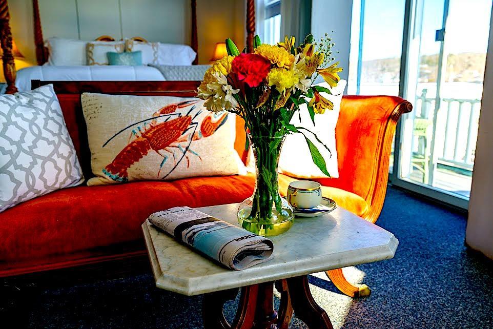 Captain Sawyer'S Bed And Breakfast 부스베이하버 외부 사진